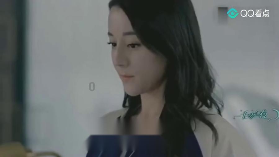 乐嘉点评自己的性格颜色，就连看小说都哭的死去活来，哭笑不得游戏画面
