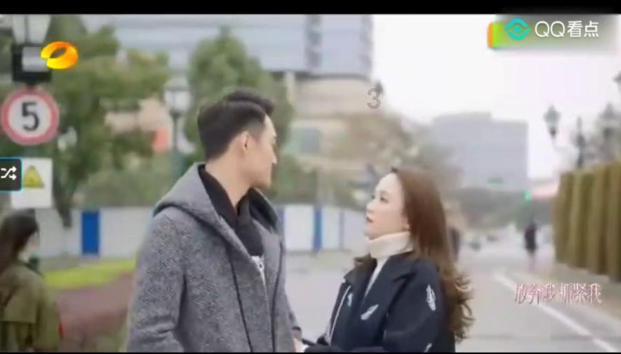 梁洛施谈过往：圈中诸多“港版捞女”，为何嫁豪门的寥寥无几？